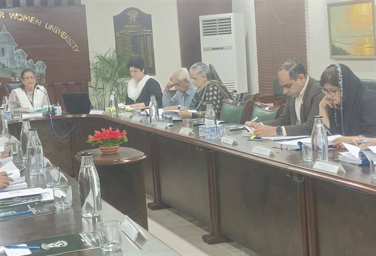 96thSyndicateMeeting4.jpg - 184.39 kB