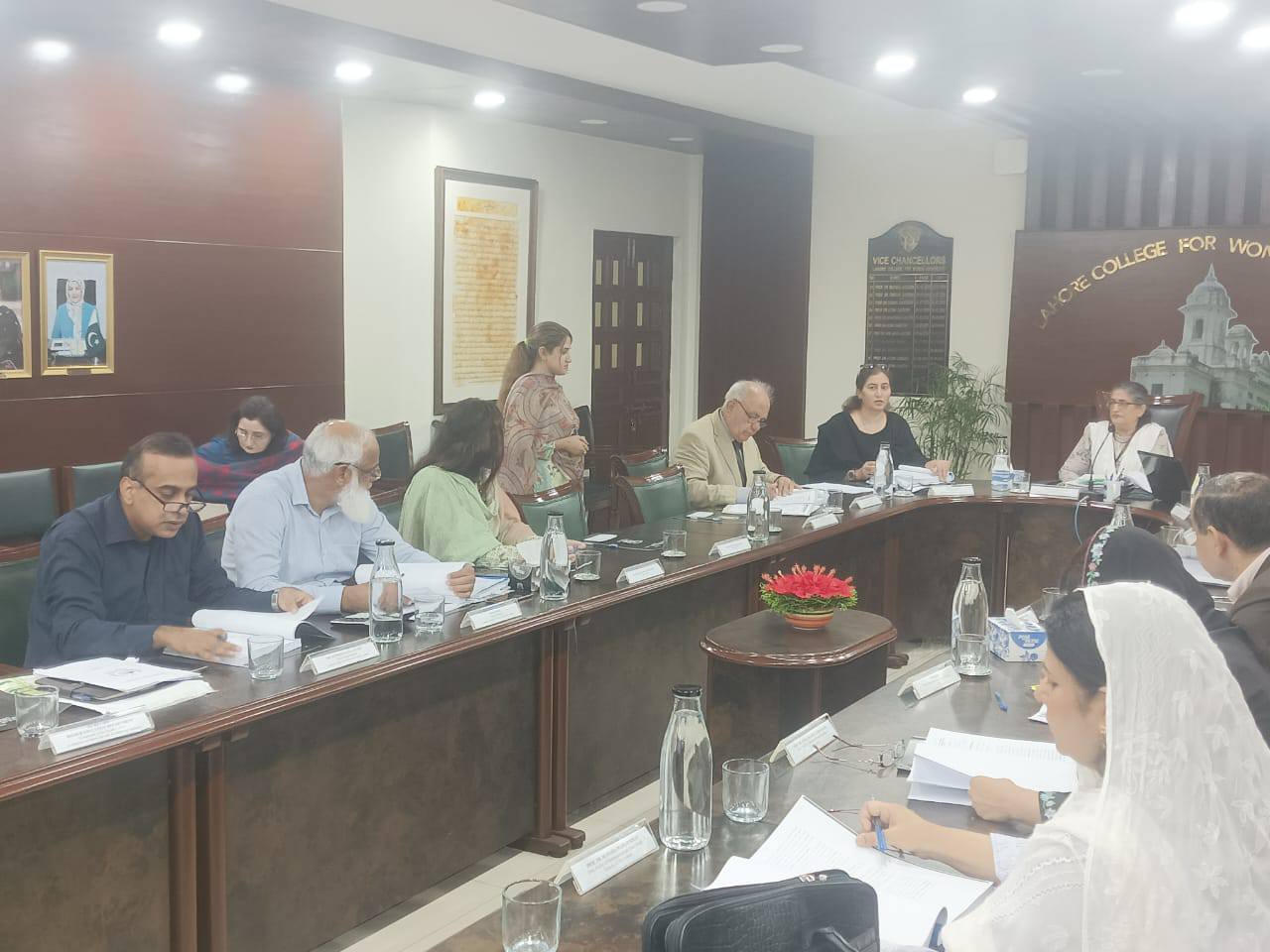 96thSyndicateMeeting5.jpg - 113.18 kB