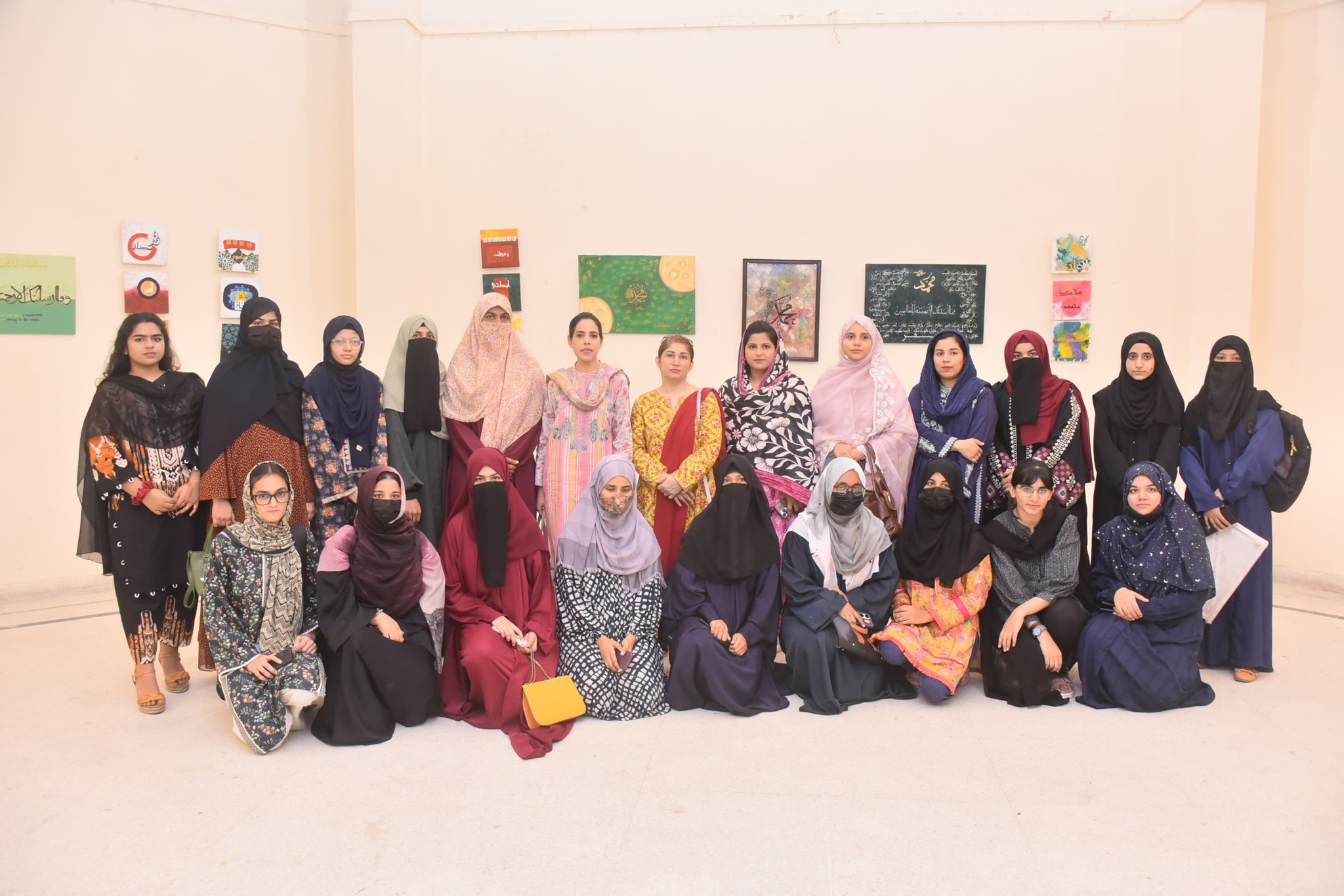 CalligraphyCompAarabicLC1.jpg - 468.15 kB