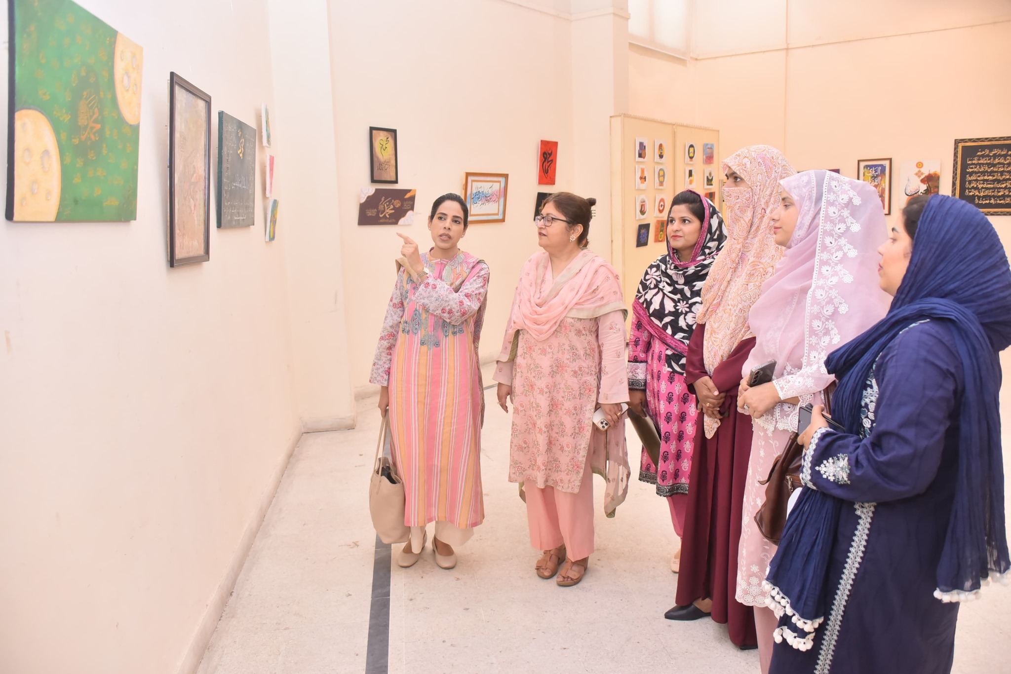 CalligraphyCompAarabicLC4.jpg - 435.25 kB