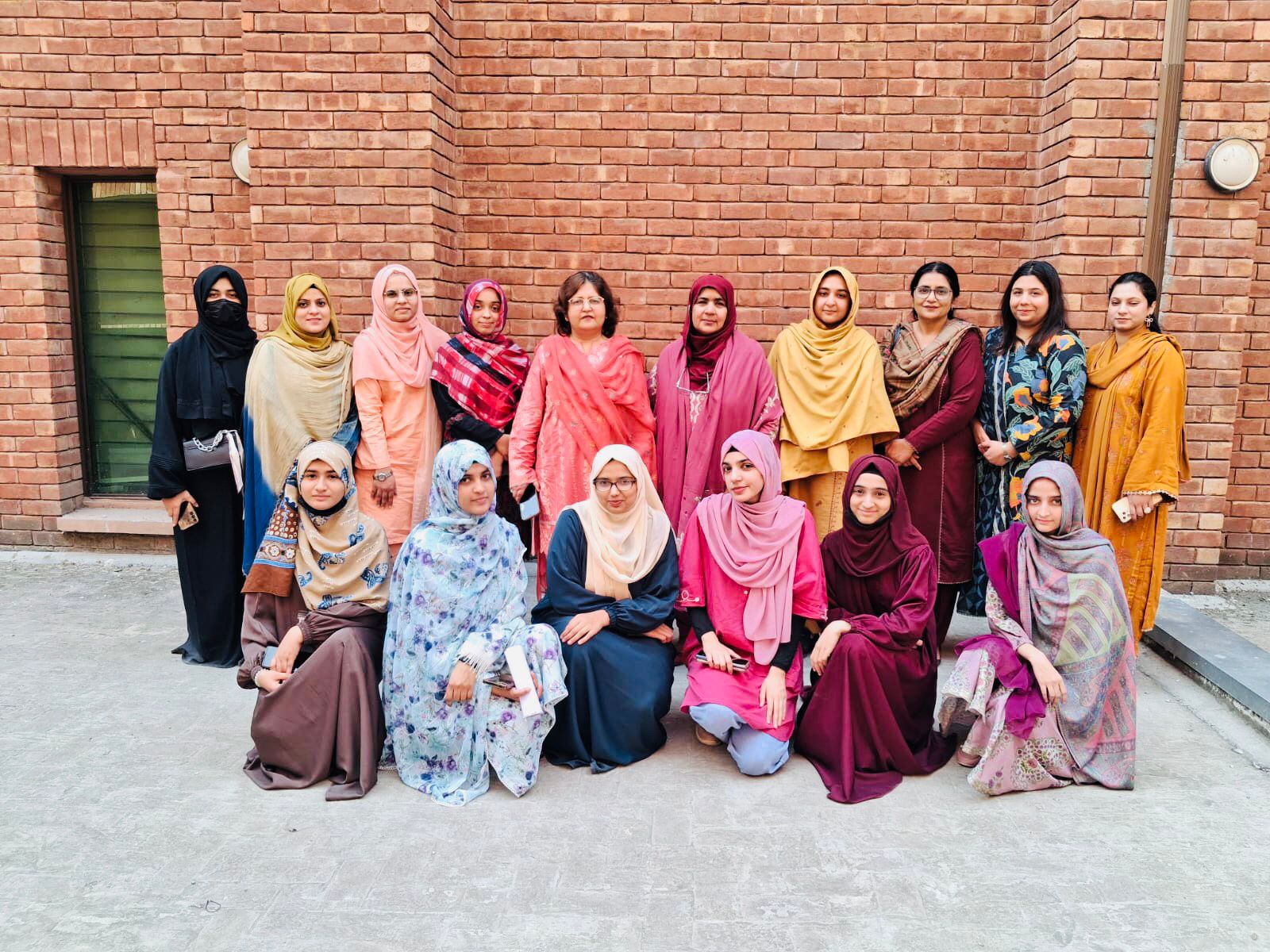 DataAnylsisDeskLISALC2.jpeg - 377.37 kB