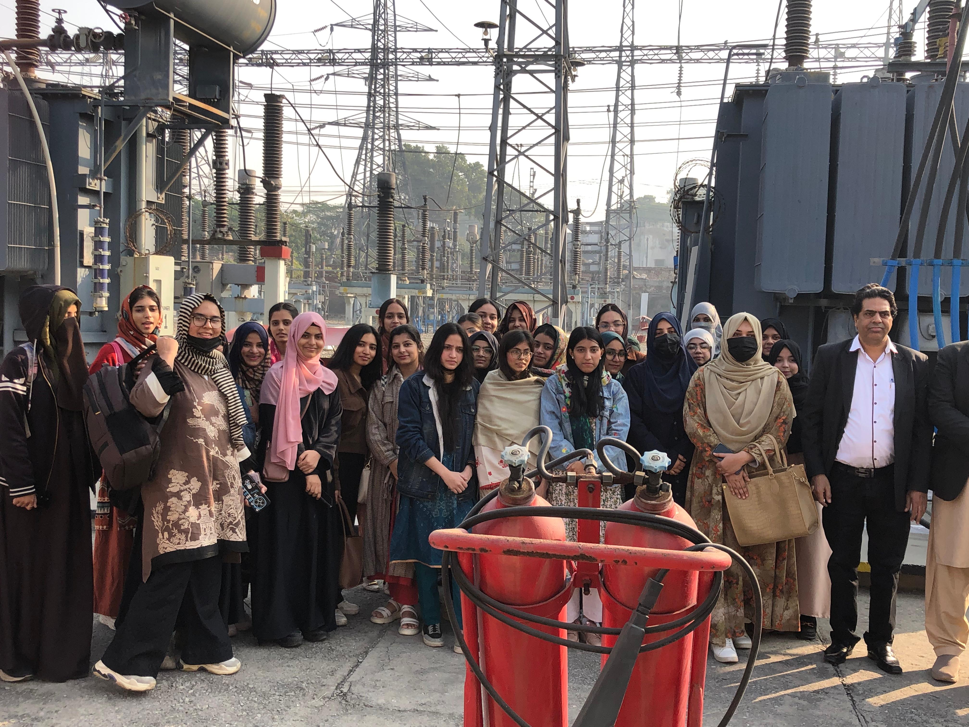 Tour_pic5.jpeg - 1.44 MB